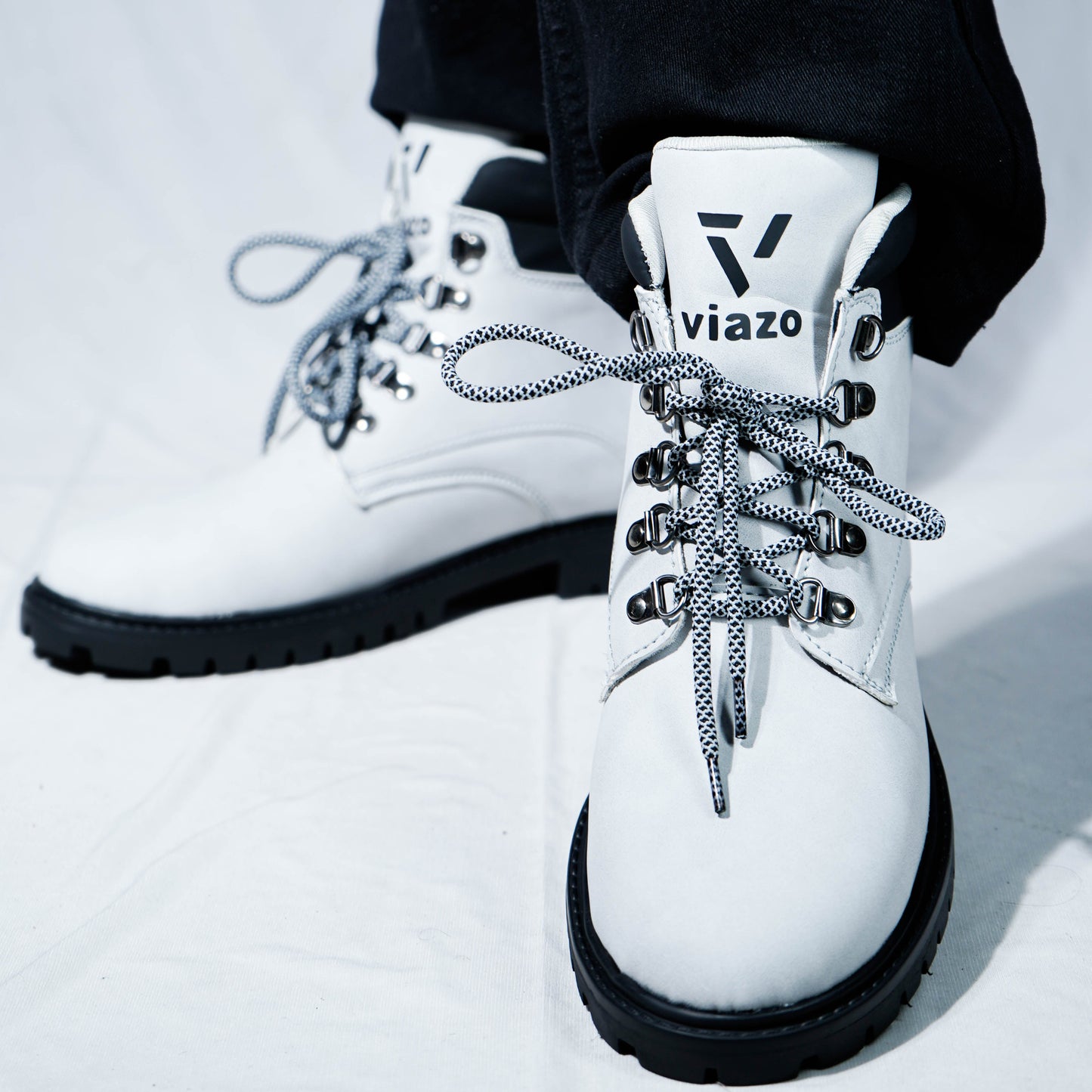 Viazo Phantom Boots