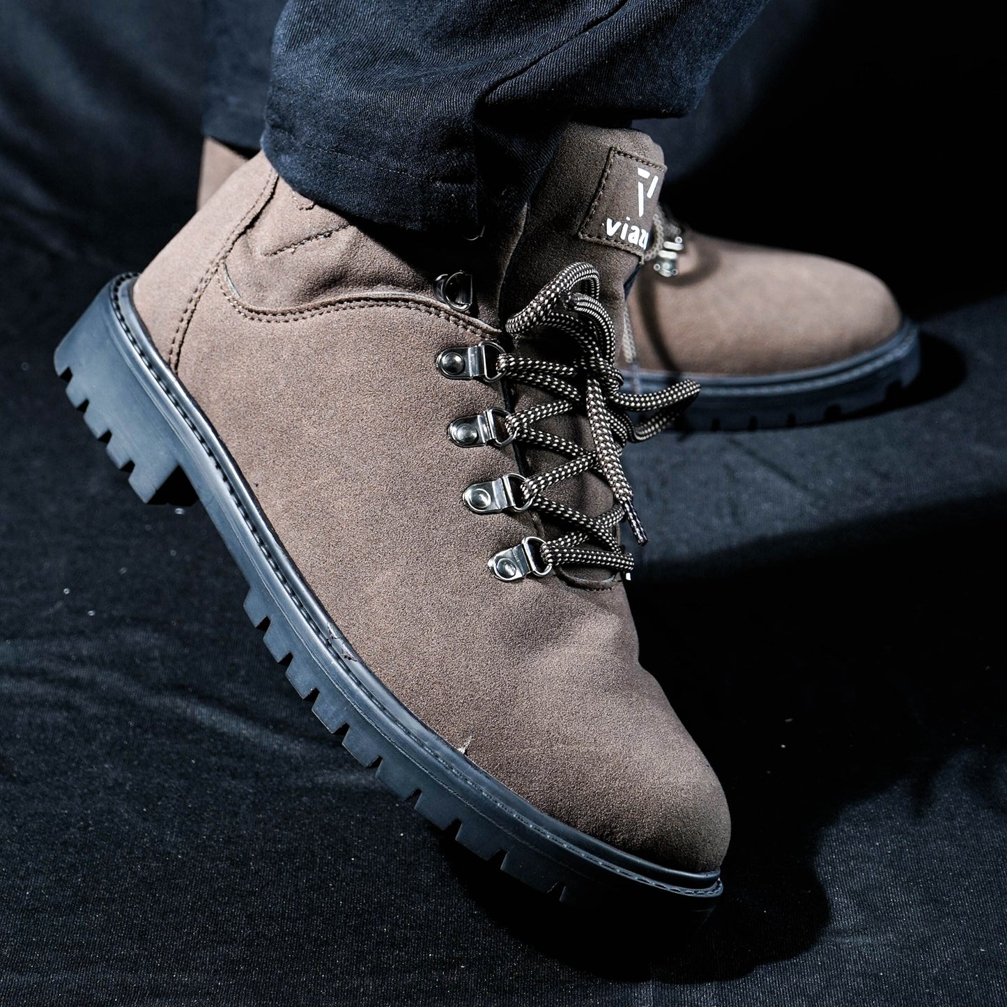 Viazo Ironstrite Boots