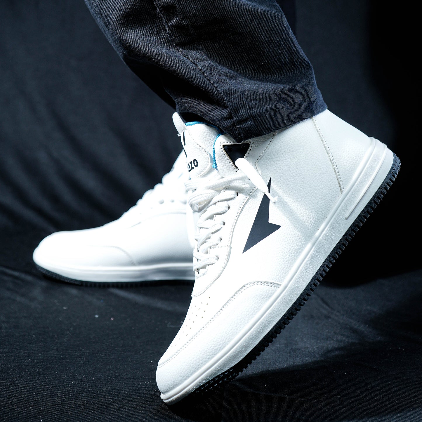 Viazo Voltage Blue Sneakers
