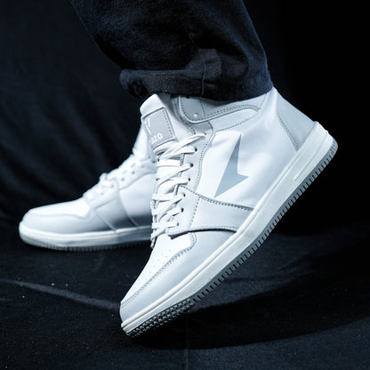 Shadow Run Sneakers